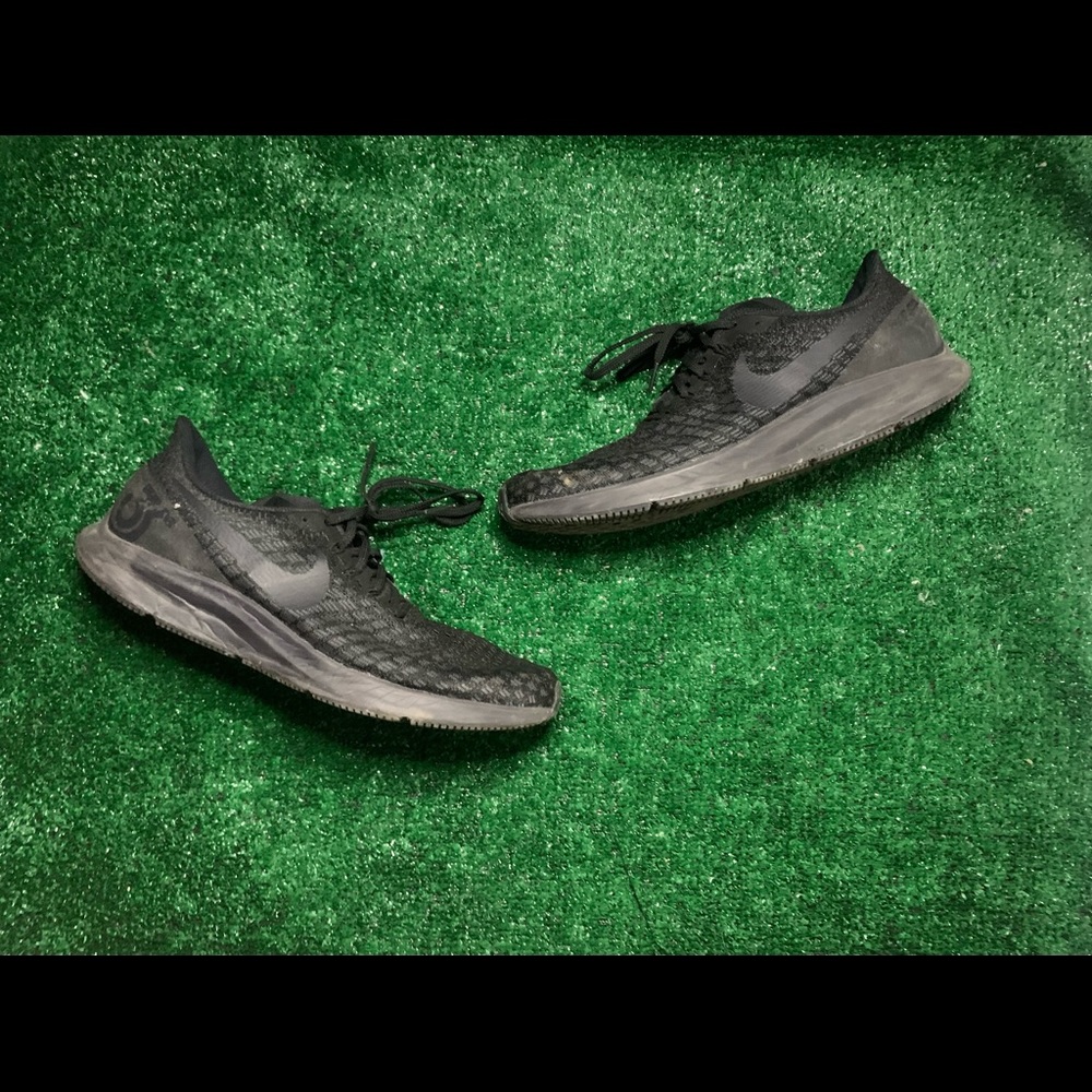Nike Air Zoom Pegasus 35 Triple Black